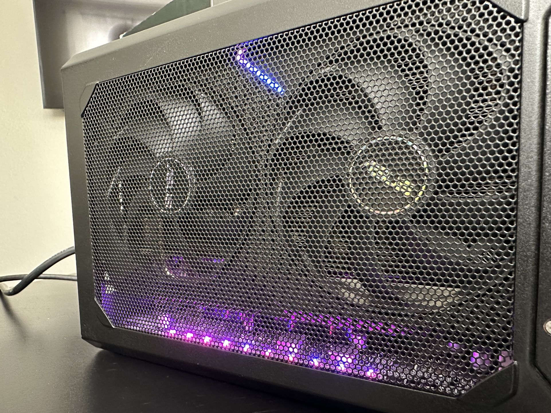 External GPU Aorus gaming box EGPU Asus RTX 3060ti 3060 ti thunderbolt gaming graphics card