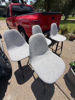 4 piece gray bar stools