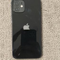 iPhone 12 Black (64GB) – Like New, 100% Battery, Unlocked