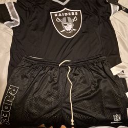 Raiders Outfit 