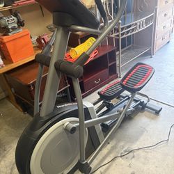 Norditrack Commercial Elliptical Exercise Machine 