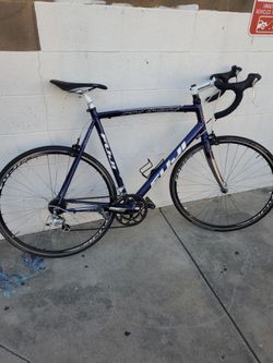 Fuji Race bike