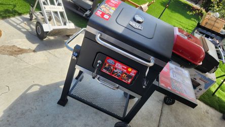 Expert Grill Charcoal Grill, 24 Inch Heavy Duty Charcoal Grill with Wheels, Black