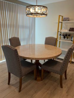 Round Dining Table with 4 Upholstered Chairs