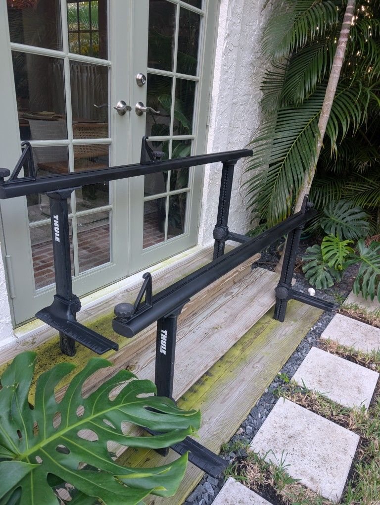 Thule Xsporter Pro Adjustable Rack