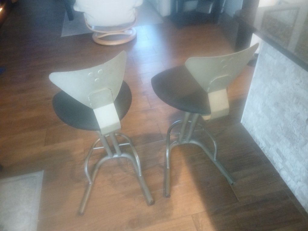 Solid Metal Bar Stools