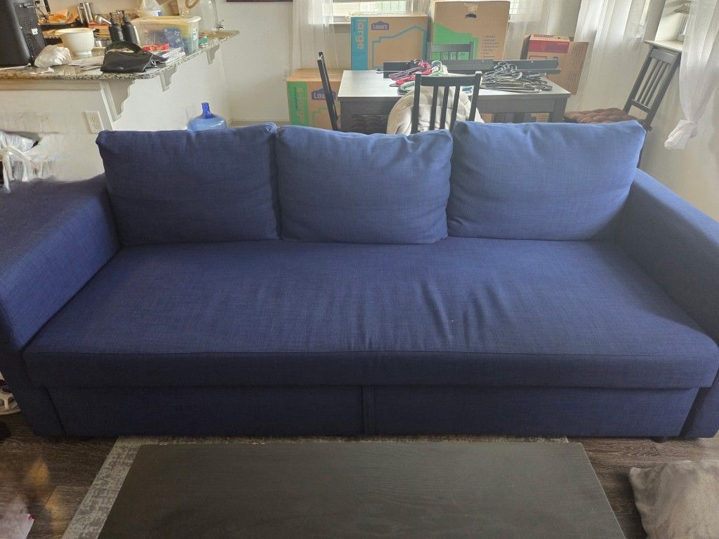 Free Furniture