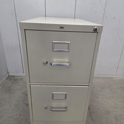 Metal File Cabinet Letter Size $50