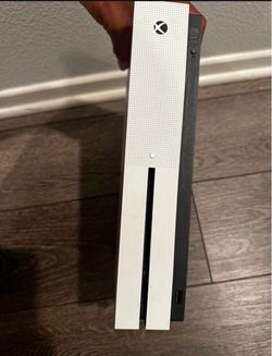 Xbox One S 500GB Console + Power & HDMI Cables