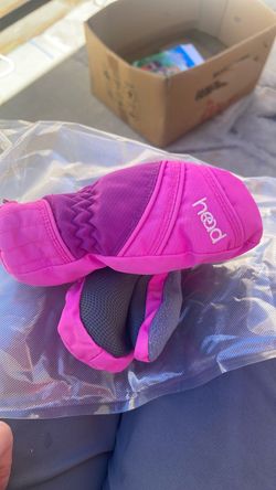 Head bright pink mittens