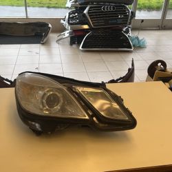 2011 To 2012 Mercedes Benz E-Class Headlight Passenger Side Assembly #174A FC204
