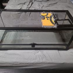 Reptile Enclosure 