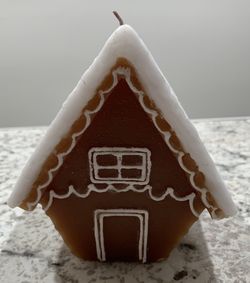 Ginger Bread House Candle