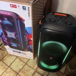 JBL PartyBox 710 800W Portable Bluetooth Party Speaker with LED Lights