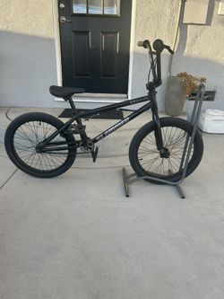 GT SLAMMER BIKE