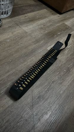 Bullet Belt Guitar Strap