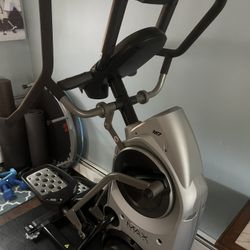 BowFlex Max Trainer M7