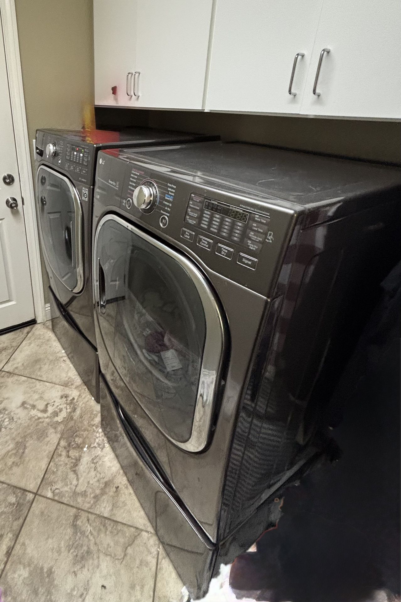 LG WASHER AND DRYER FOR SALE