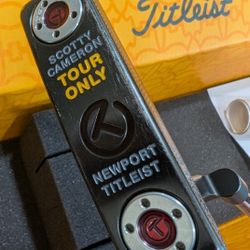 Scotty Cameron Circle T Newport 