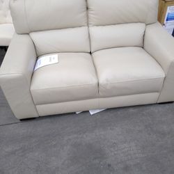 Couch Leather New