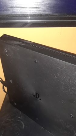 PS4 slim