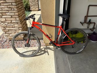 Trek Mountain Bike - Xcaliber 6