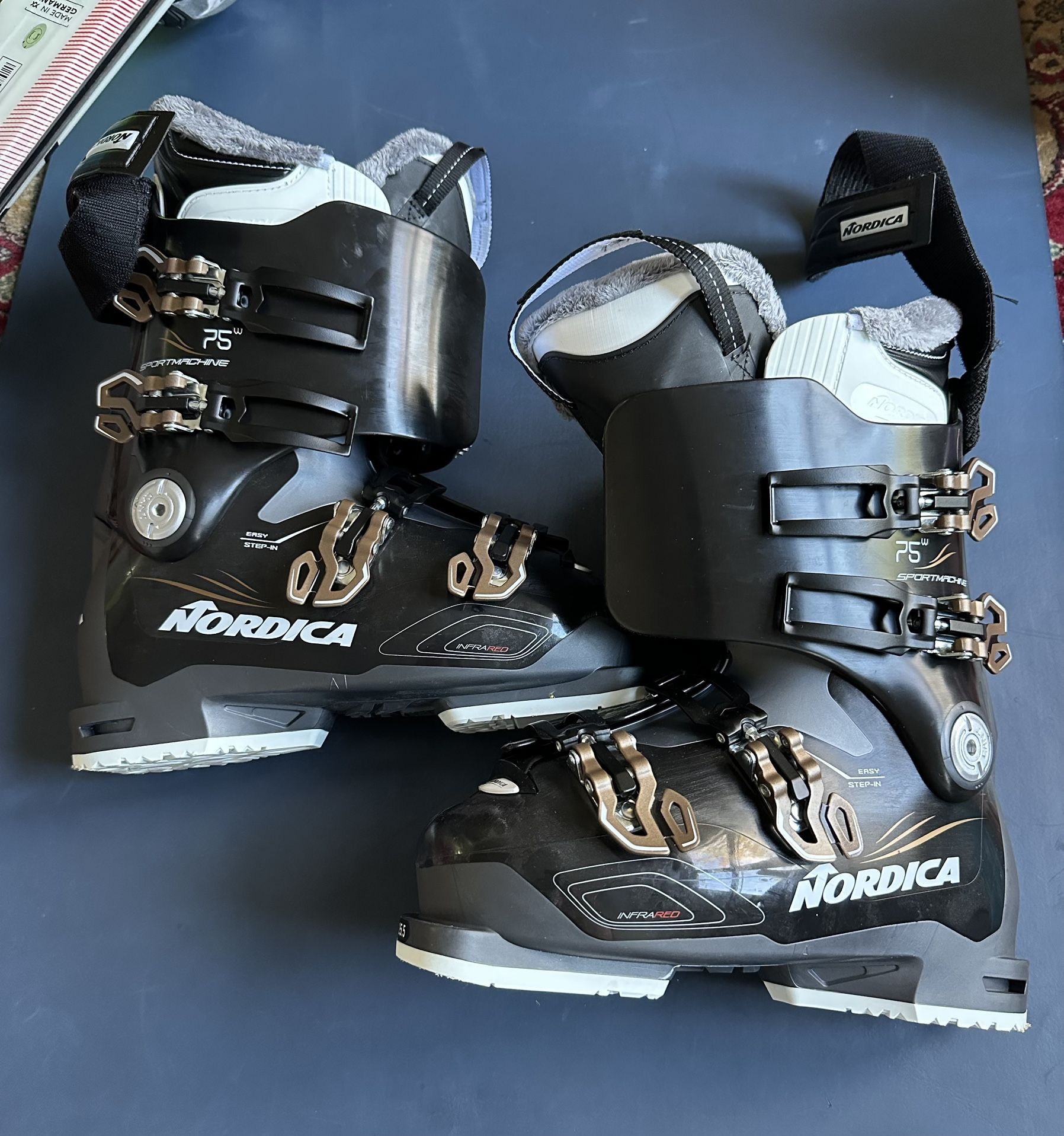 Nordica Spotmachine 75 W Women Ski Boots Size 25.5