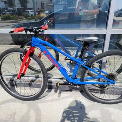 Trek Wahoo 26, Premium HYBRID Kids Bicycle