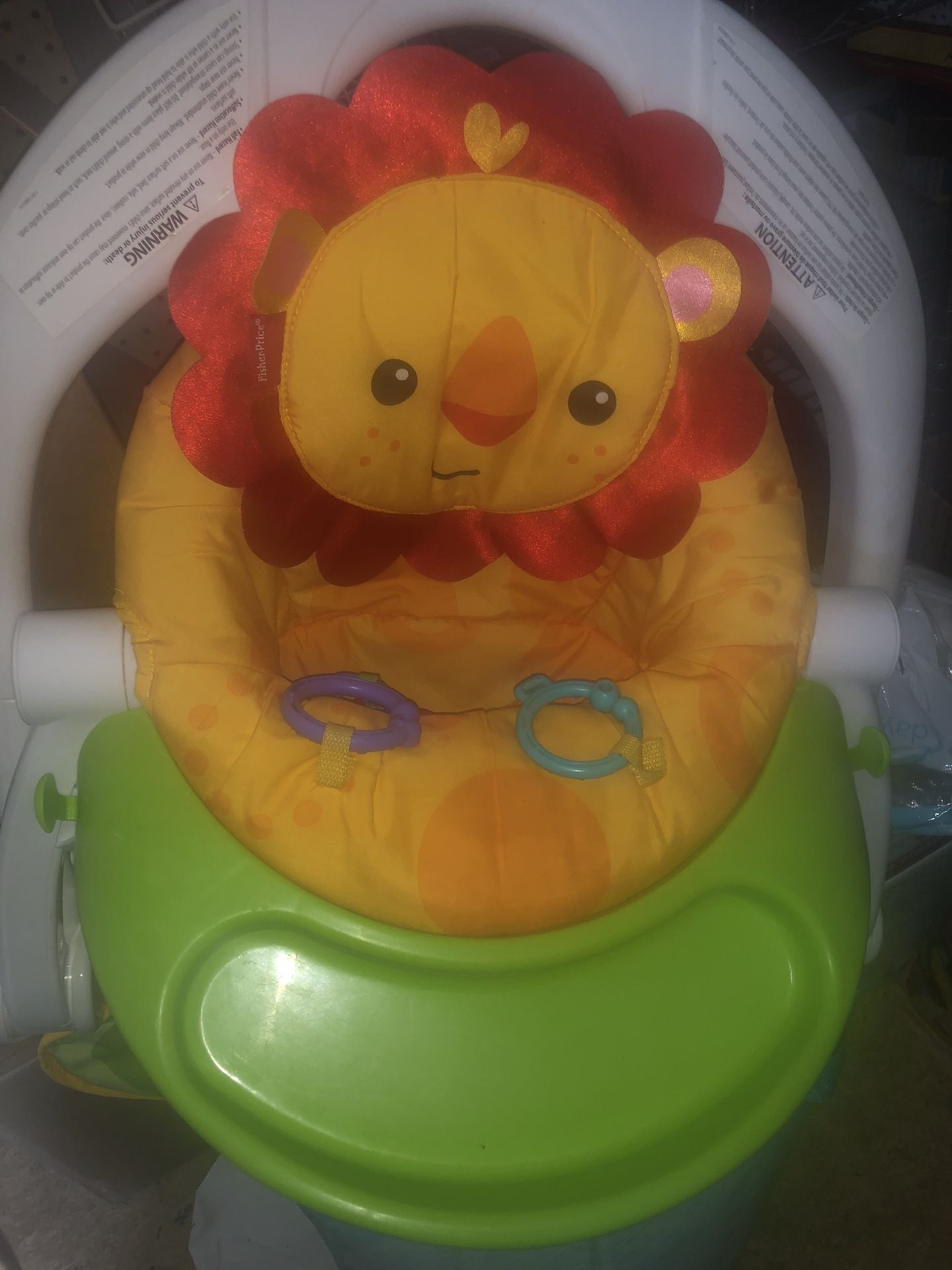 Sit Me Up Chair With Tray And Toys