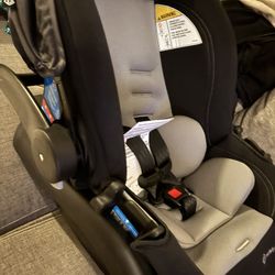 Car seat and Base