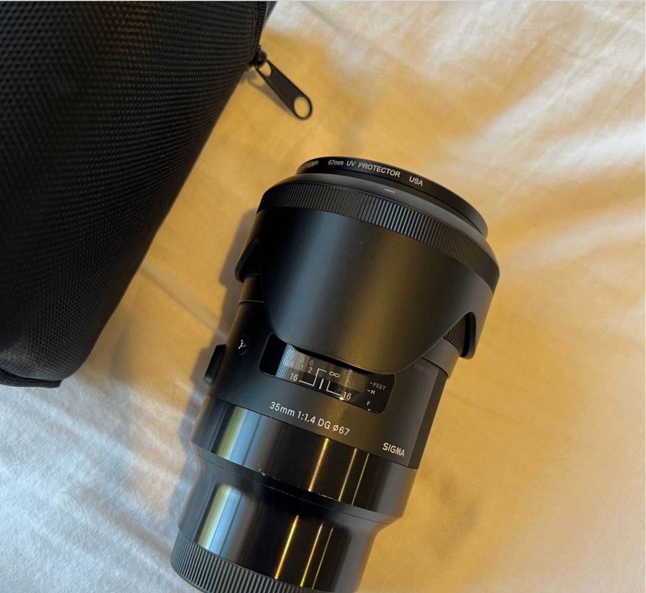 Sigma 35mm F/1.4 Sony E-Mount Full Frame Lens