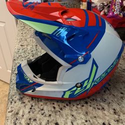 Youth Small Fly Helmet