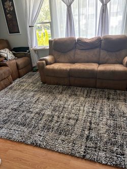Large living  room rug gray black pattern