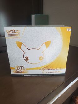 Pokemon 30th Celebrations Pokemon Center Elite Trainer Box