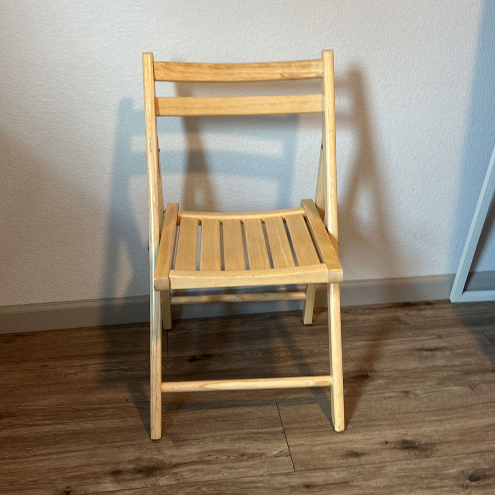 Wooden Collapsible Chair