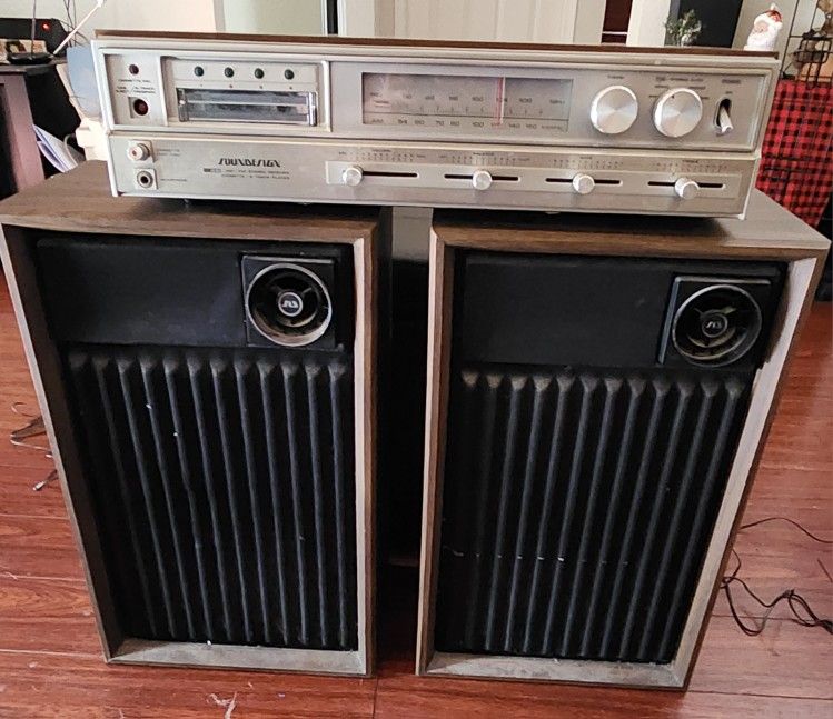 Vintage Soundesign Stereo System