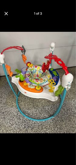 Fisher-Price Jumping Jungle Jumperoo Baby Jumper with Lights and Sound