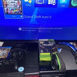 Selling XBOX ONE/PS4SLIM