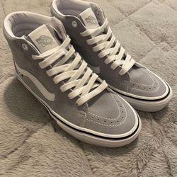 Sk8 Hi Vans