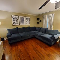 Blue Sectional Paula Deen By Craft Master 