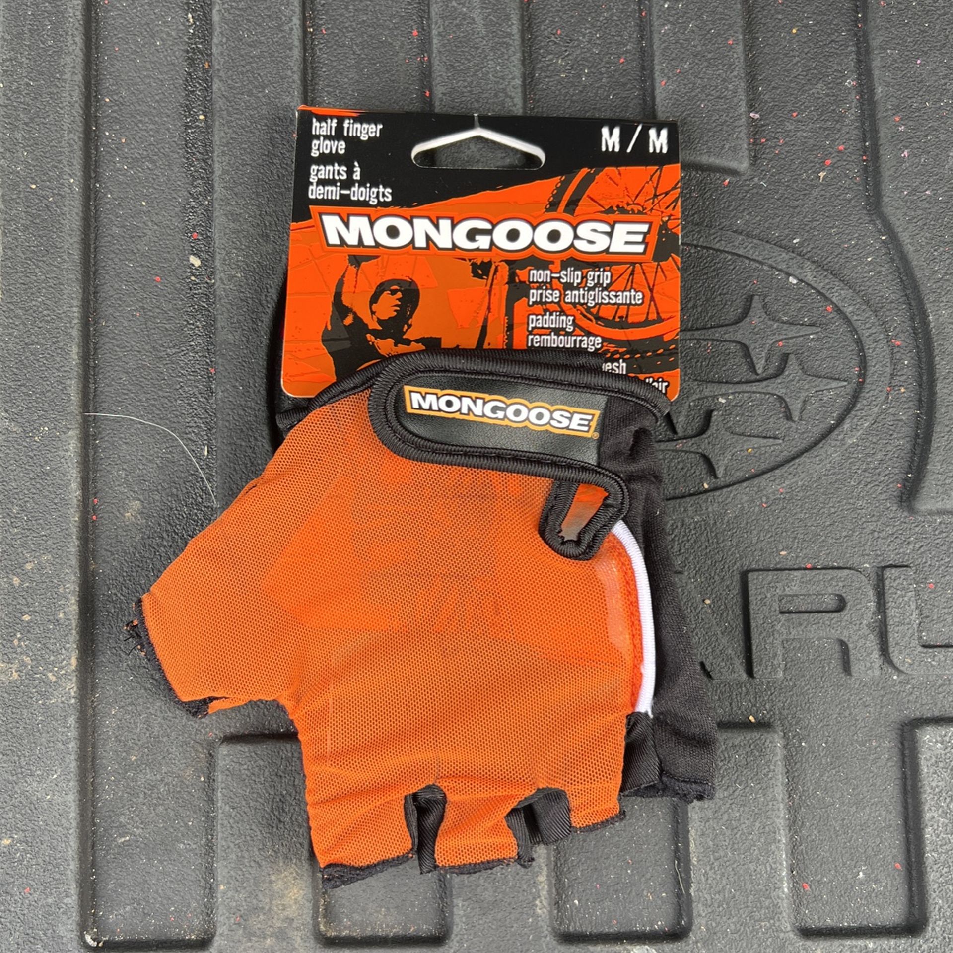 brand new bike gloves