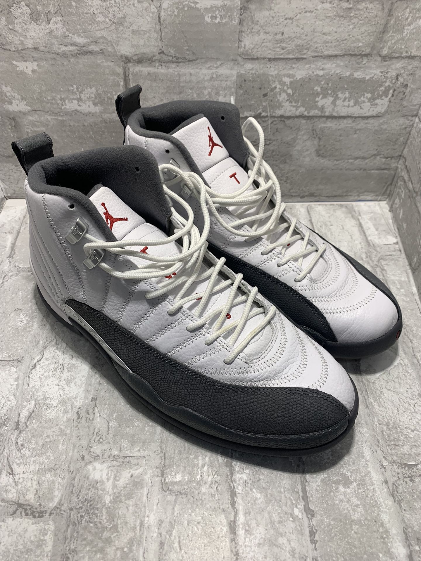 Jordan 12 Retro