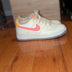 Nike Air Force 1 White Coral Orange Youth 6.5 Women's 8 DV7762-100