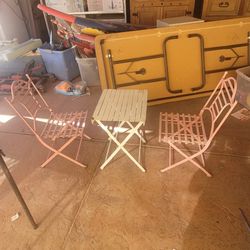 Folding set of 2 chairs and 1 table for children,
