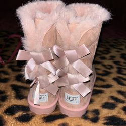 Brand New Pink Bailey Bow Uggs 