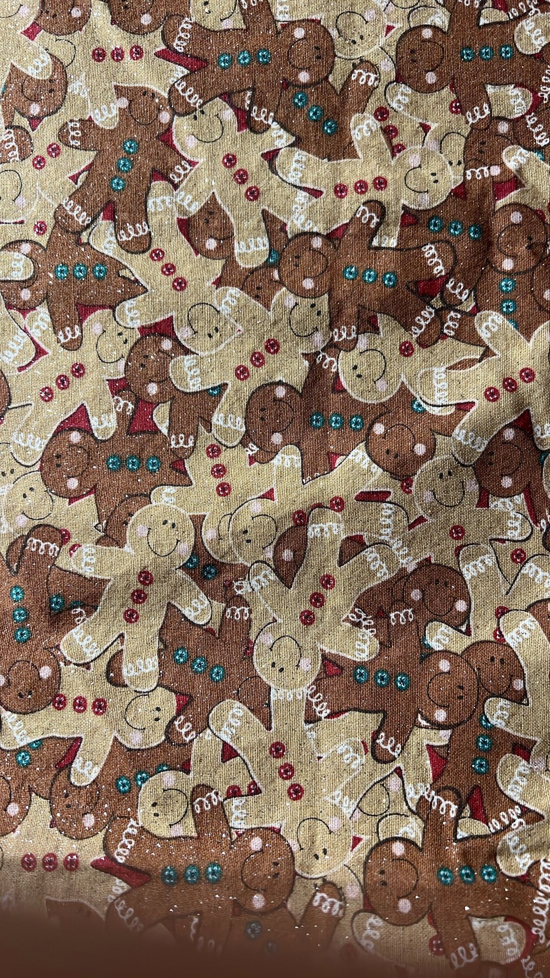 Fa-1 Christmas Gingerbread Men Fabric