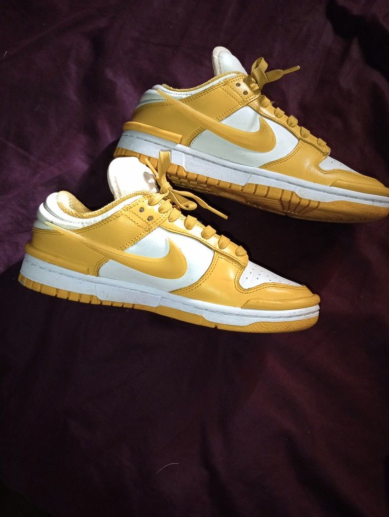 Nike Dunks