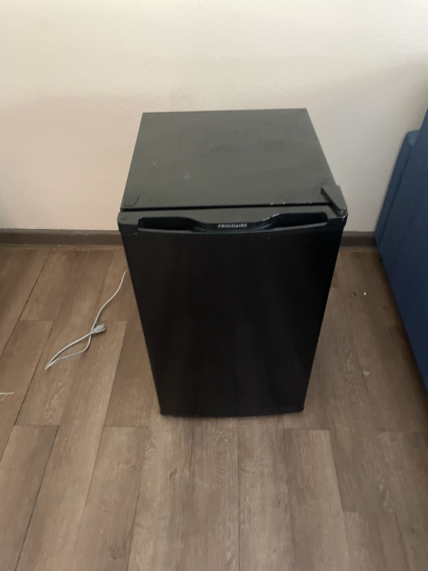 Frigidaire Mini Fridge