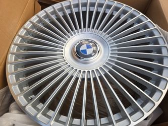 22" New Staggerd FLOATING Caps Wheels with new tires for BMW 745i 2018-2024