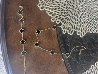 Necklas And Bracket Matching Set 